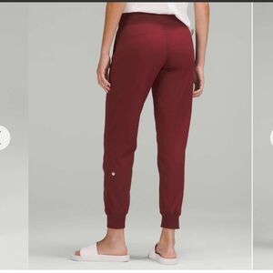 Lululemon dance studio jogger